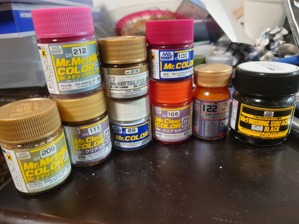 使用した塗料たち。買っておいて使ってない塗料が多すぎるので、色々と試行錯誤していきたいです。