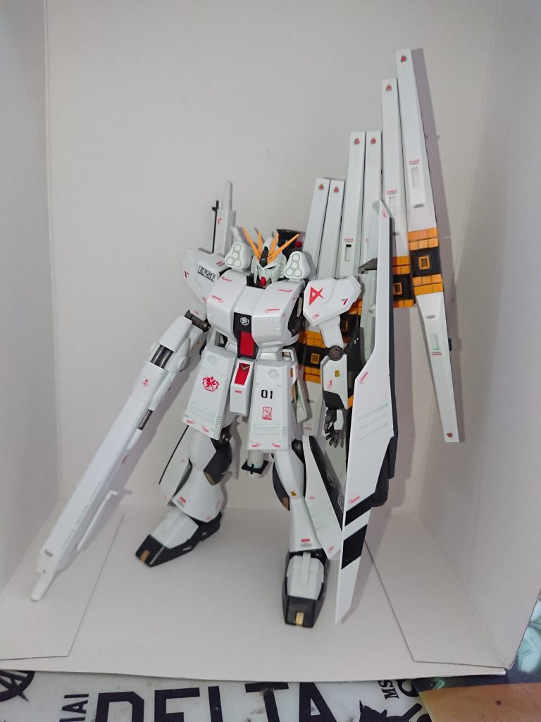 HWSに換装。キットのままだと左腕が重すぎるのでHWSシールド単体で装備可能に調整しました