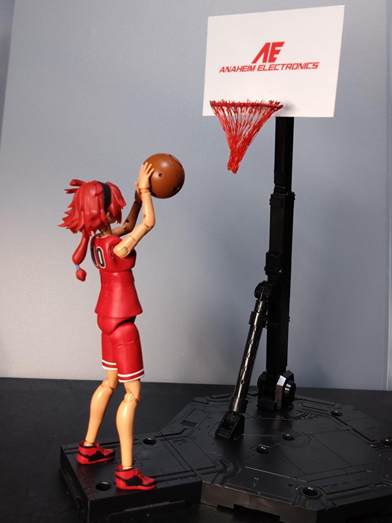 「左手はそえるだけ…。」