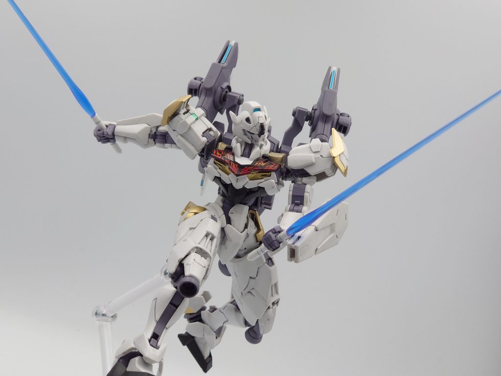 LF-Strelitzia–3枚目/制作者：プラモカイザー