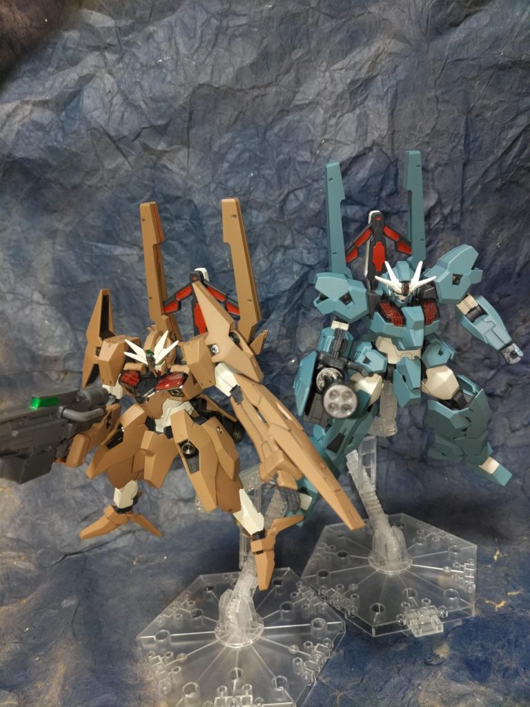 ガンダムルブリスウルとツーショット