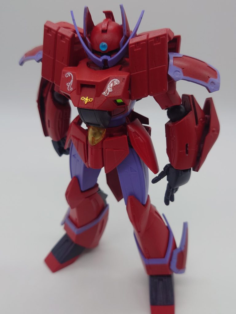 ここからはターンエーを如何にガリアンに寄せていけるか、という苦行の始まりです(笑)とは言っても基本的にはお手軽ミキシングの域は出ません。ベースキットにビルダーズパーツやモデリングサポートをポン付けしていくくらいです。