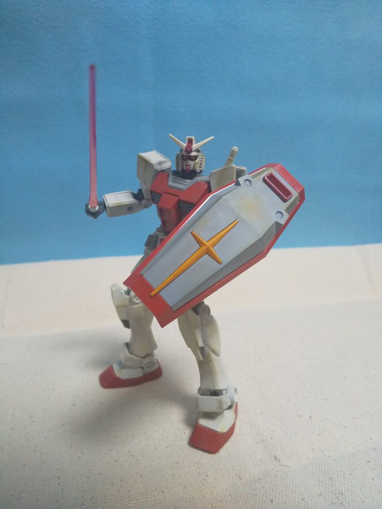 ＥＧガンダムは気軽に作れていいですね。いい練習になります。でも最近はＥＧガンダムも入手困難になってきました。