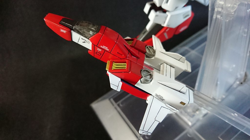 Gコアも本体と同じに赤系です。