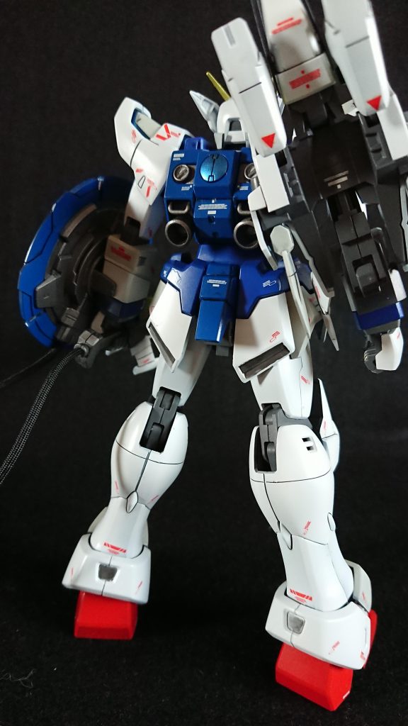 塗料の食い付きを良くするために600番のペーパーまでにしています。