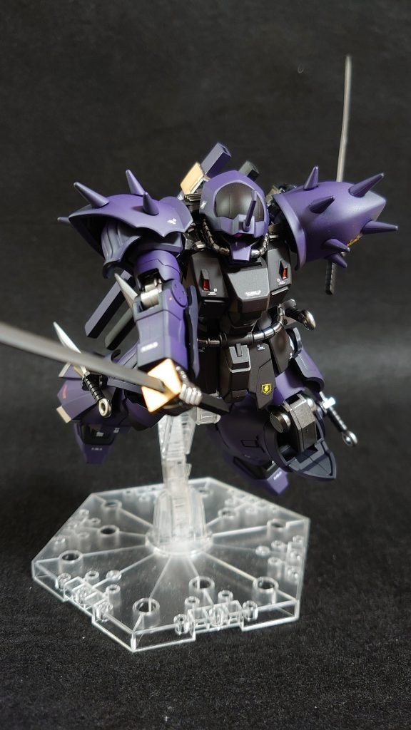 HG イフリート　ナハト　全塗装–3枚目/制作者：wat798