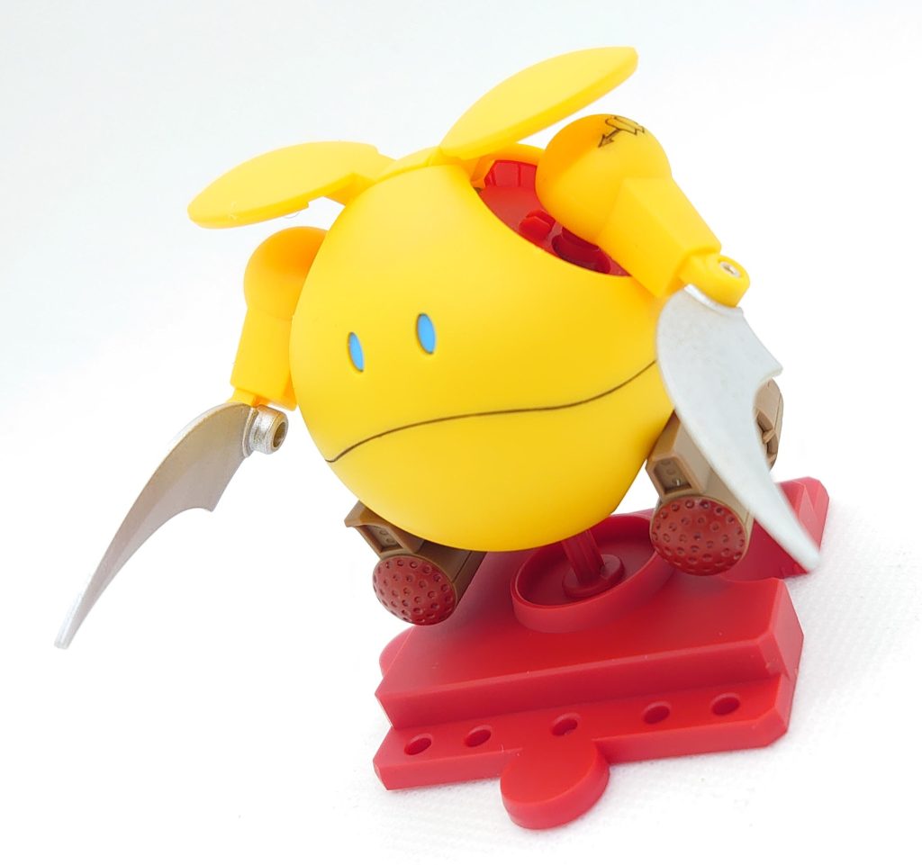 部分塗装、墨入れ、トップコートでさくっと製作しました。ザクレロハロのパッケージが秀逸で思わず買ってしまいました。