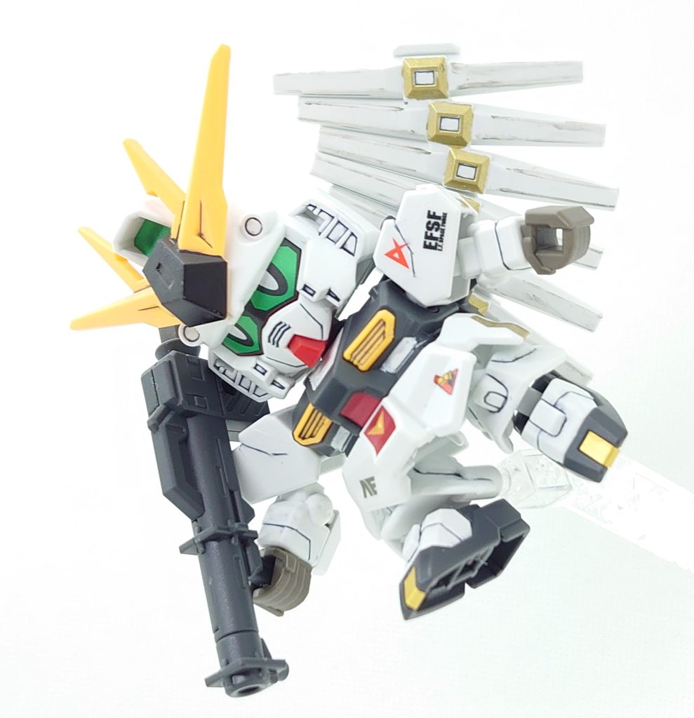 SG 004 νガンダム–4枚目/制作者：早摘みレモン