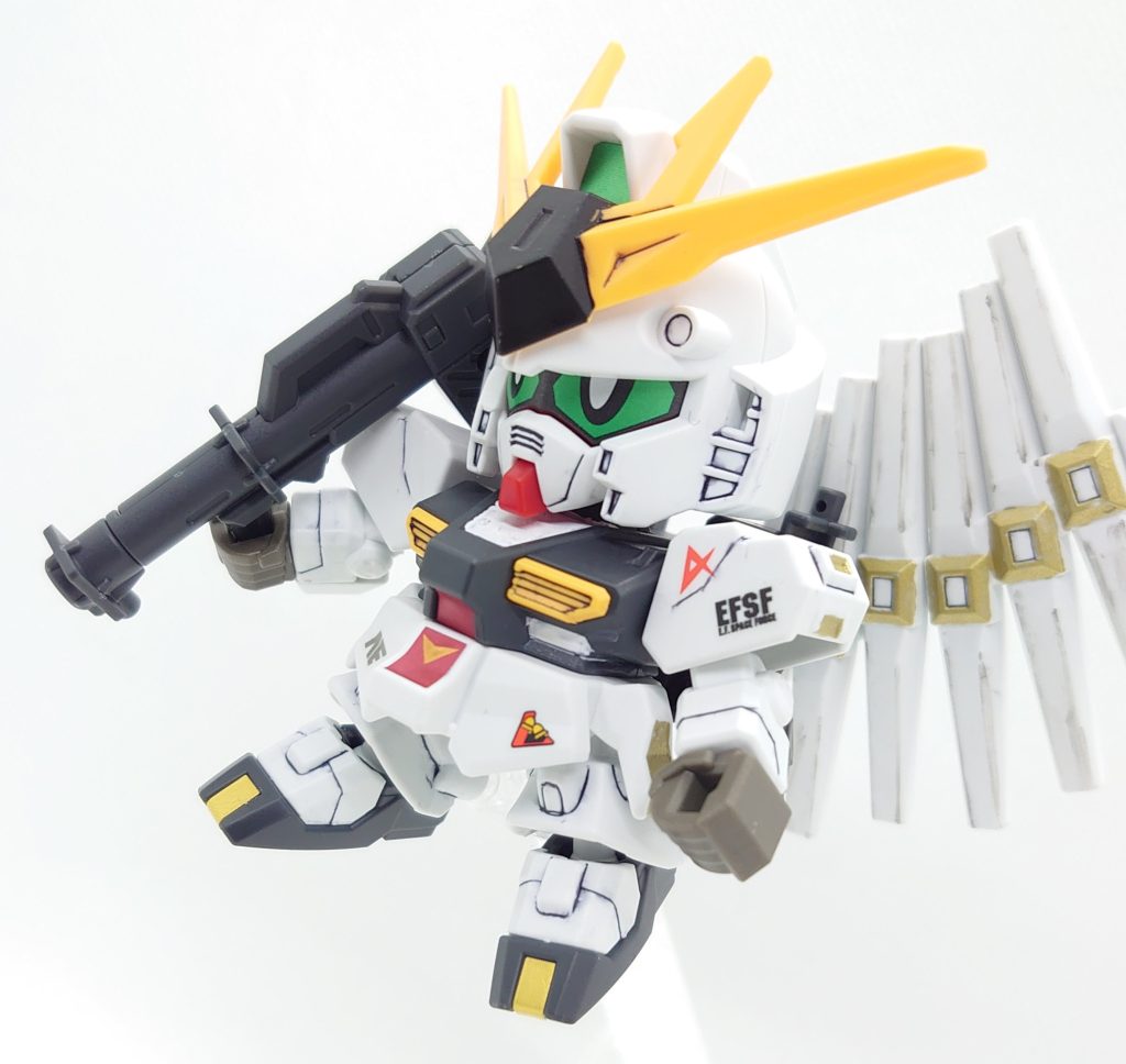 部分塗装、墨入れ、デカール、トップコートで仕上げました。フルサイコフレームならぬ、フルABS製だったので少し気を使って製作しました。少し潰れ気味なフォルムが可愛いキットでした。