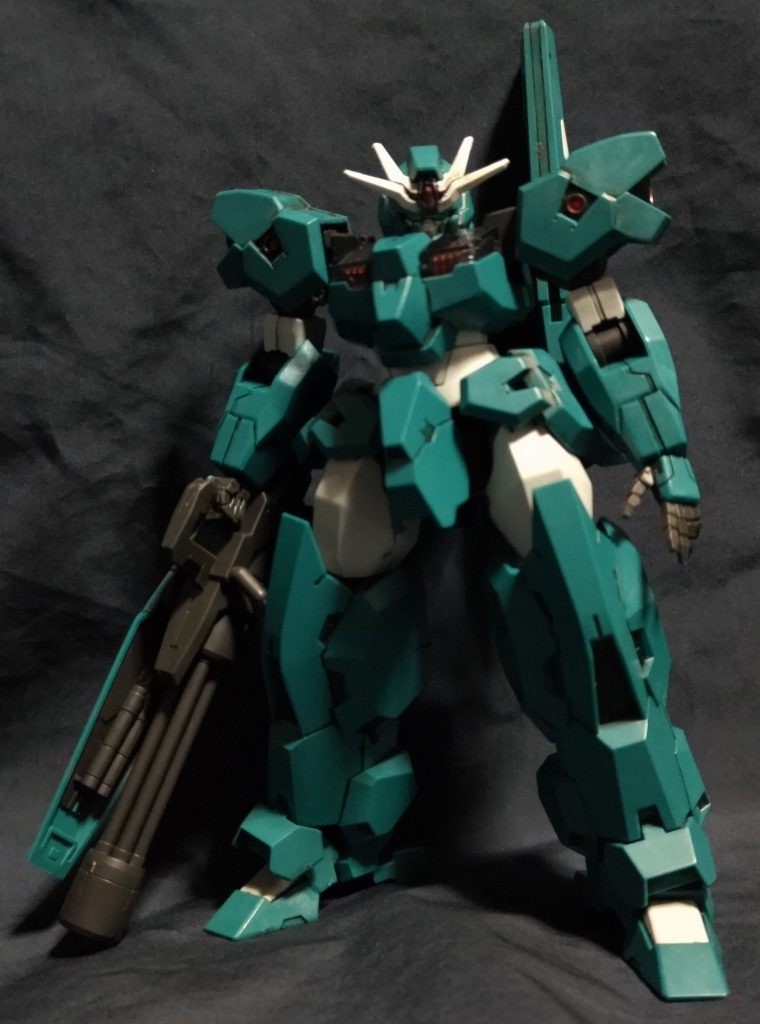 スミ入れと、部分塗装のみです。