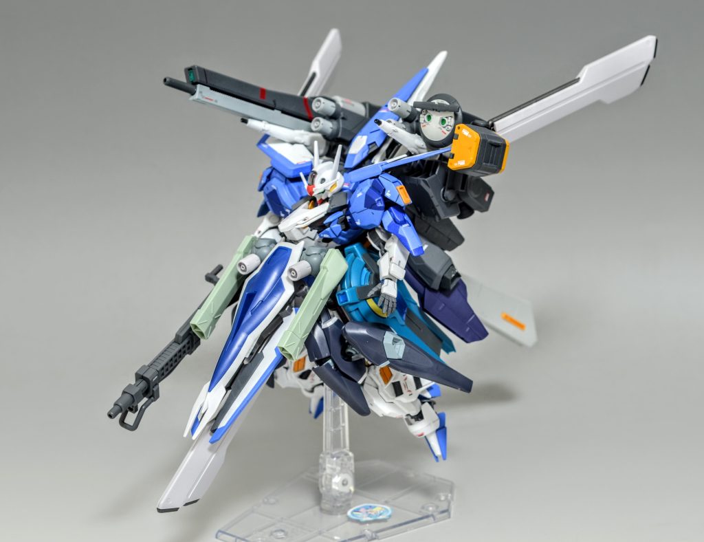 とりあえず盛ってみた状態です。スタンドがギシギシ軋みます。