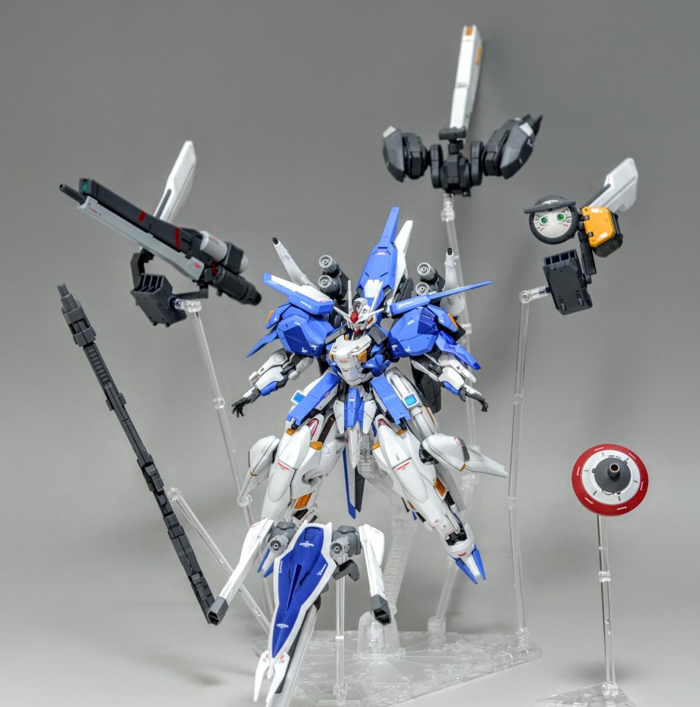 強化パーツはパージ可能。戦闘中でも瞬時に再脱着可能で、部分的に装着することもできる。