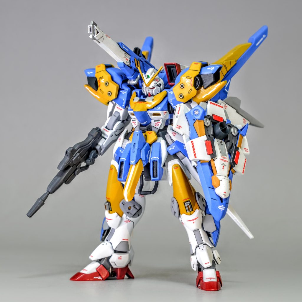 ディテールはアーティファクト版のV2ABを参考にしています。