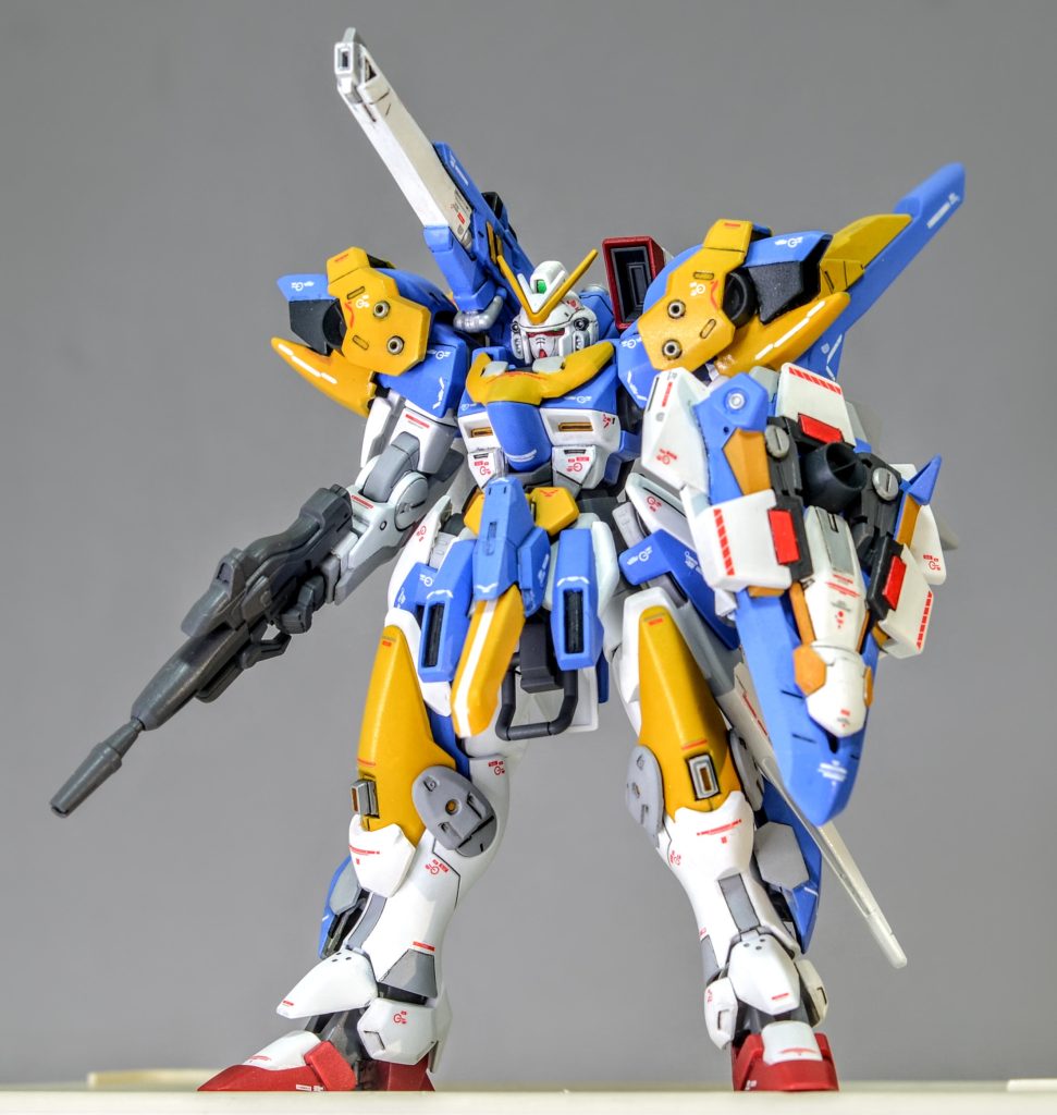 一見してアーティファクトやMG版のV2ABに見間違えるかのようなスタイルになったかと思います（本家のかっこよさには到底及びませんが‥(^_^;)）