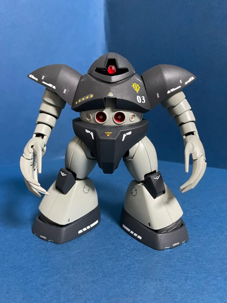 モノアイの加工は、尊敬する先輩モデラーさんの真似をさせて頂きました😅