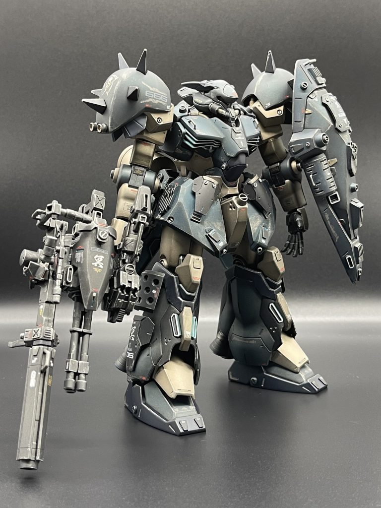 武器、本体ともに情報量マシマシ。なのでデカール類は最小限。巷の海賊版デカールは一切不使用。念の為。