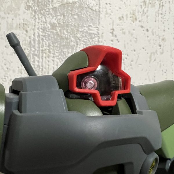 MGアップデート版ドム　ザクカラーに塗ってみました。