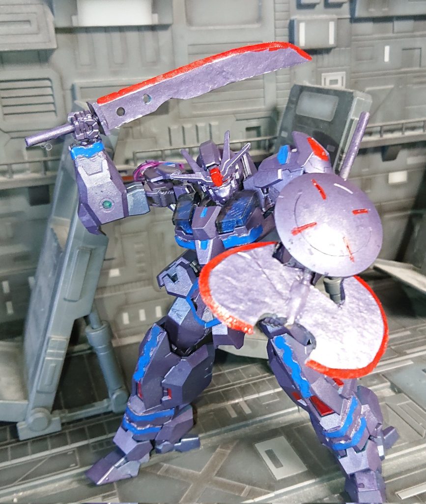 盾は３㎜軸なら収納可能