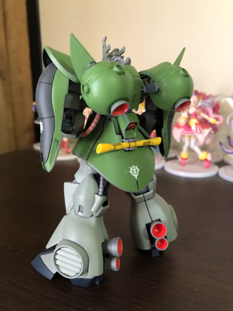 ・・・というわけで1985年以来のオーパーツ的なMSにケリをつけることが出来ました。製作途中に体調を崩し入院したこともありテンションやモチベーションの維持や体調の維持等が結構キツく、仕上がりが雑になったのは自分でもちょっと残念ですが、もう少し時間を置いてまた手直ししていこうかな、もしくはコツをつかんだので再チャレンジしようかな、とは思っています。では、股。