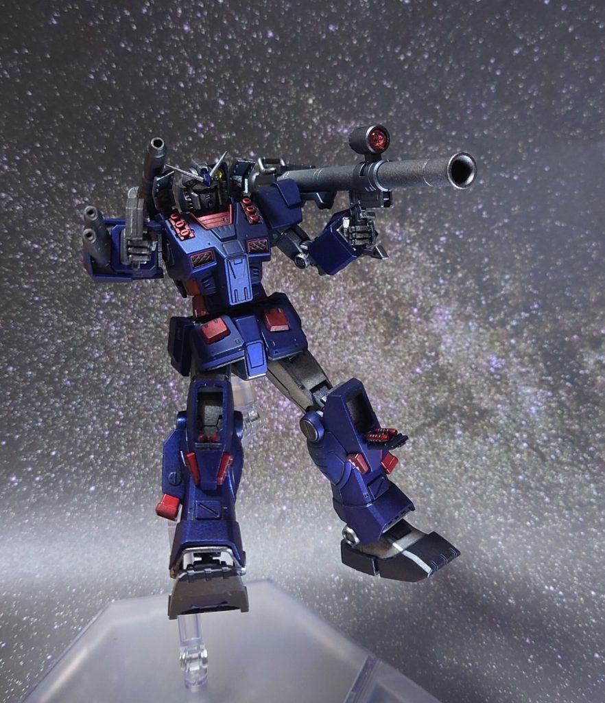 “ミサイルハッチ開放、ロックオン。射撃…今！”