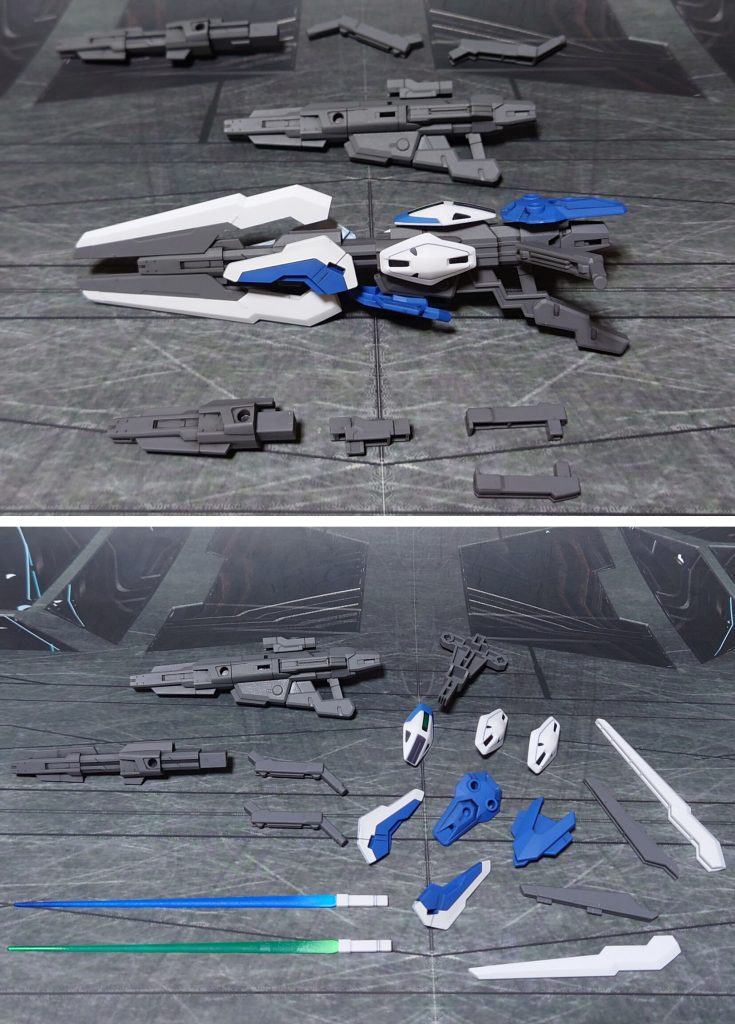 ビームライフルとガンビットライフルの比較と、1機分の付属品。ビームサーベル刃エフェクトも、緑と青の2色用意しました。
