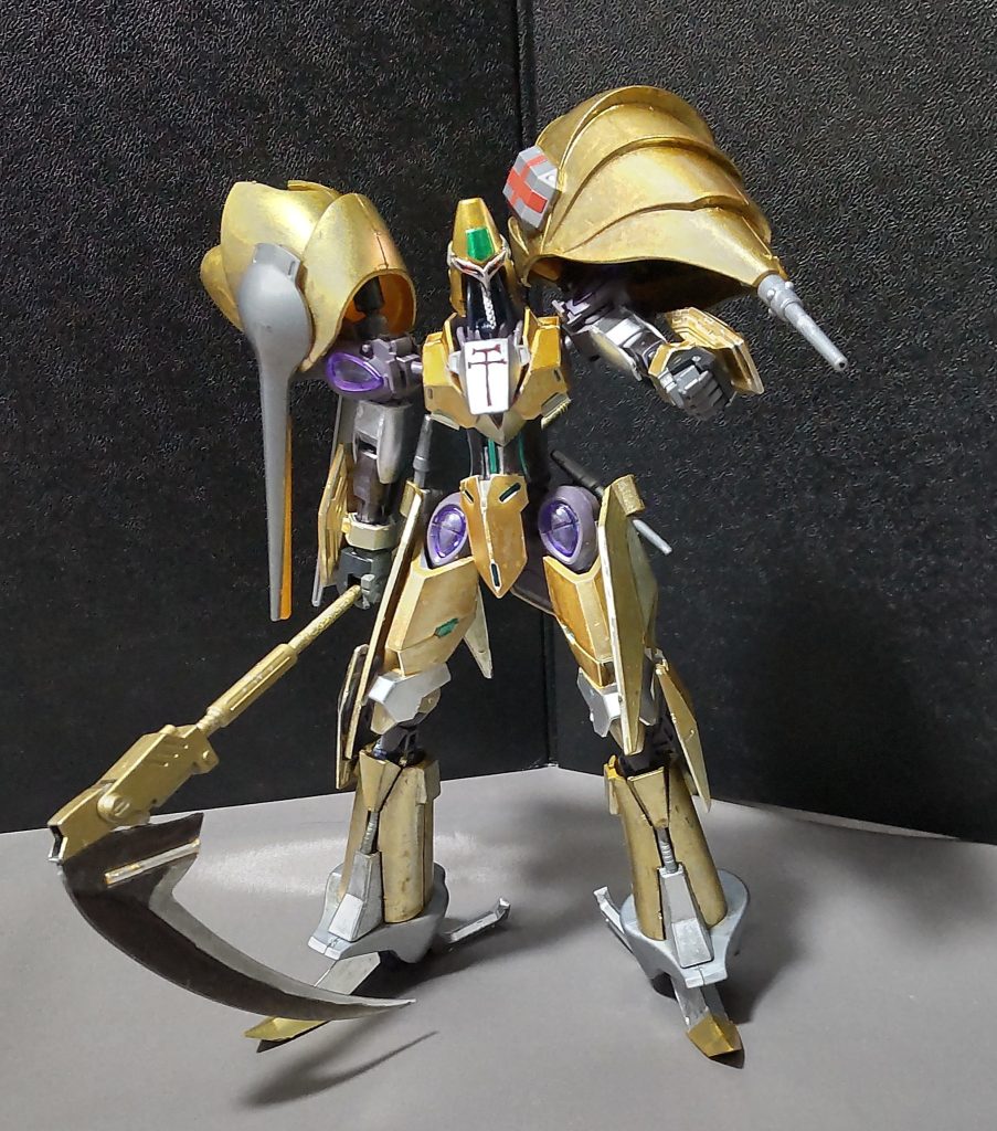 ミカエリスとエルガイムの相性が良いという事で、他のA級ヘビーメタルでもやってみようという感じで今回のが出来ましたが、本当に違和感無いですね。以前の姿の頃より、スタイリッシュに生まれ変わらせることができたので、個人的には満足のいくモノになりました。