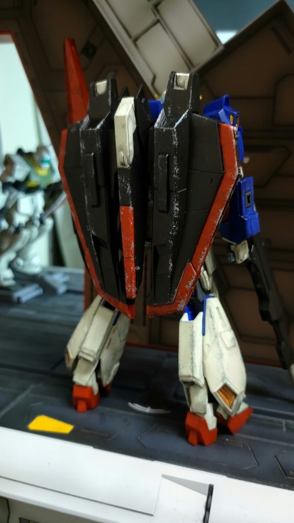 後ろ姿丁度良い具合の汚しがわかりません。きったないなぁ