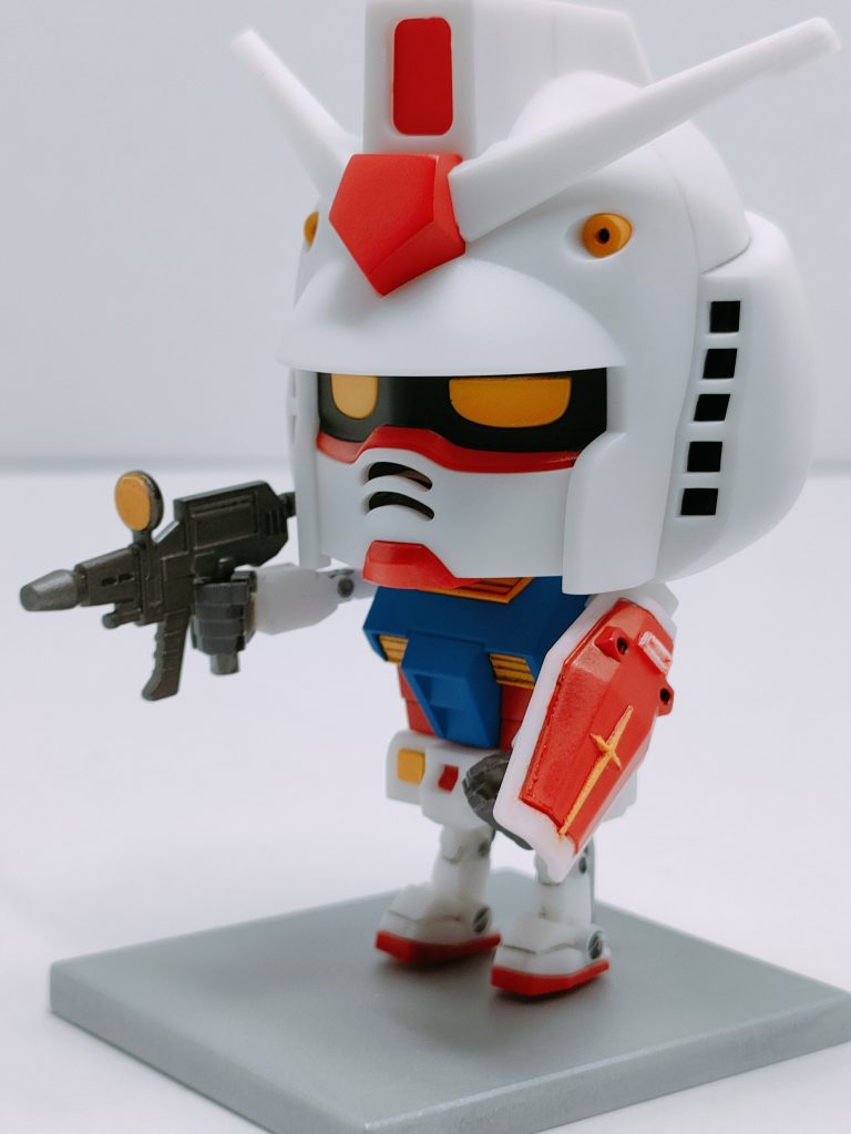 ビームライフル!!可動は見ての通り、付け根しか可動しませんが、良き!!