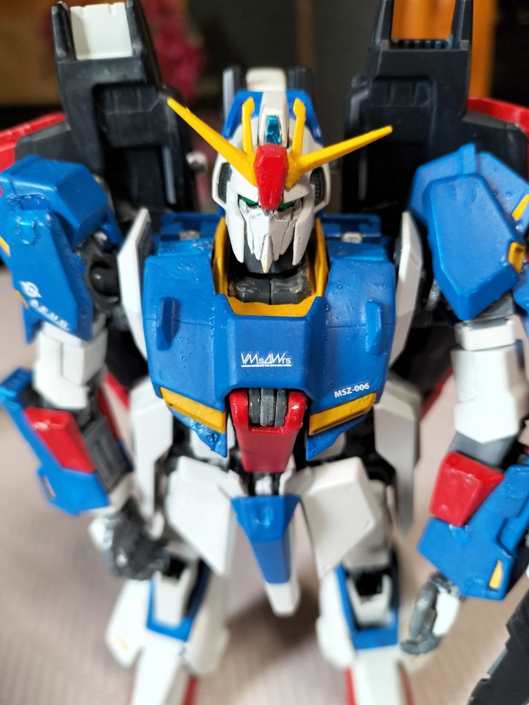 写真では、分かりにくいですが、顔は墨入れ用のシャーペンで、軽く墨入れしてます。