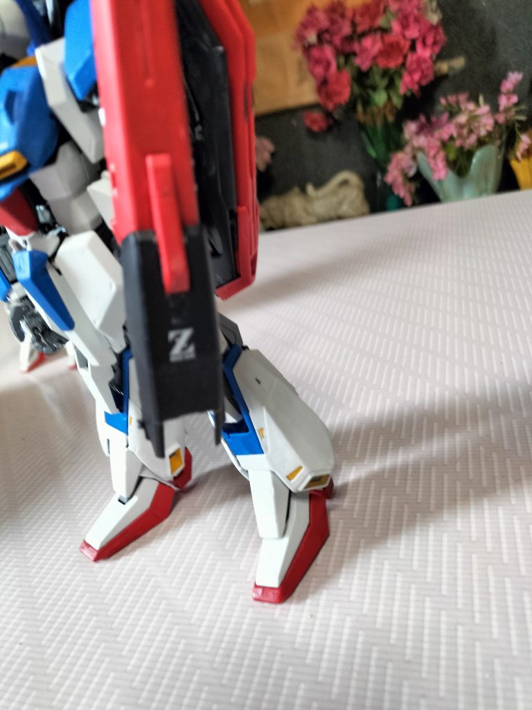 ガンダムデカール、ガンバッテ貼りました!–4枚目/制作者:tsuyochaXXX