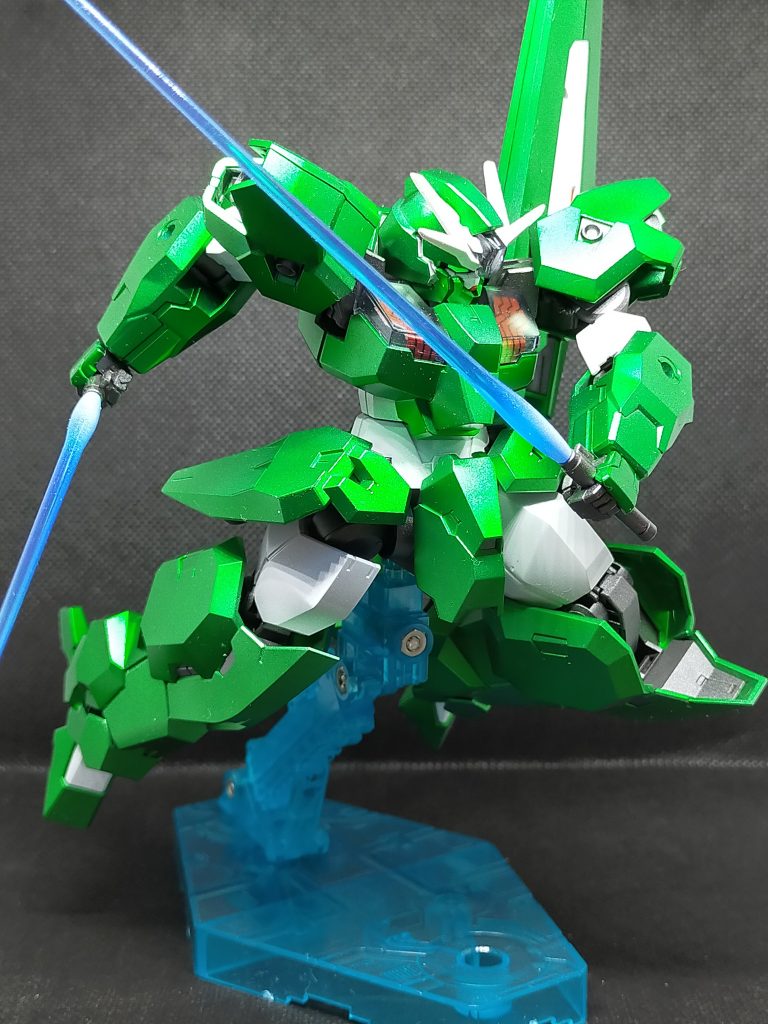 二刀流ビームサーベルビームサーベルは根元をホワイトでグラデーション塗装してます！