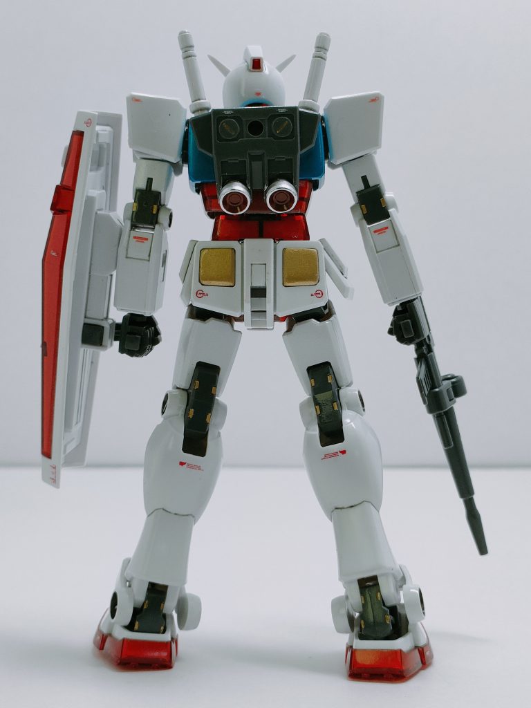 バックショット!!内部フレームにもゴールドをあしらいました🤗✨バーニアはガンマカシャインシルバーで塗装しました。