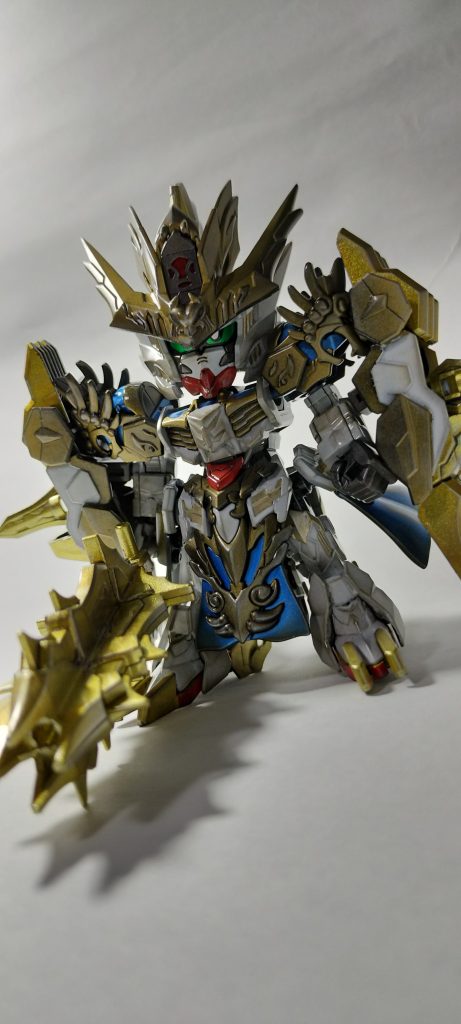 ウェザリングをして歴戦の武将感をだしつつ、艶有りでトップを吹きましたSDってなんか、僕の中では汚れていてもツヤツヤしてるイメージw