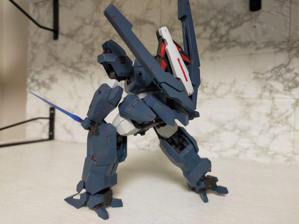 背面のアングル、かっこいいですよね〜