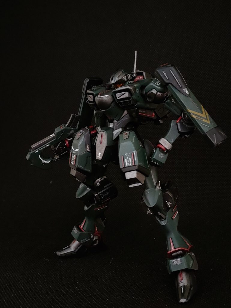 ただのミーハー程度の知識でツッコミどころ多々あるかもですが、零戦をイメージしたカラーリングで仕上げてみました