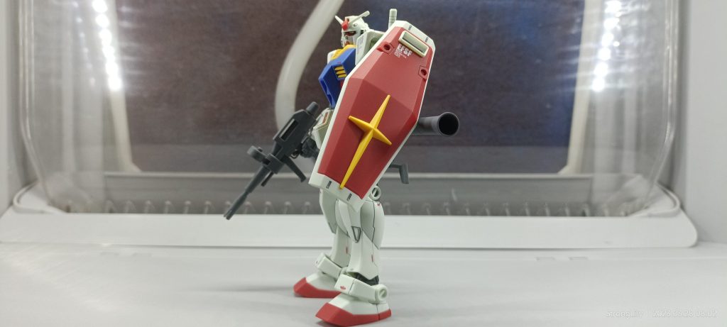 HG RX-78-2 素組–3枚目/制作者：@gundam_gundam_g