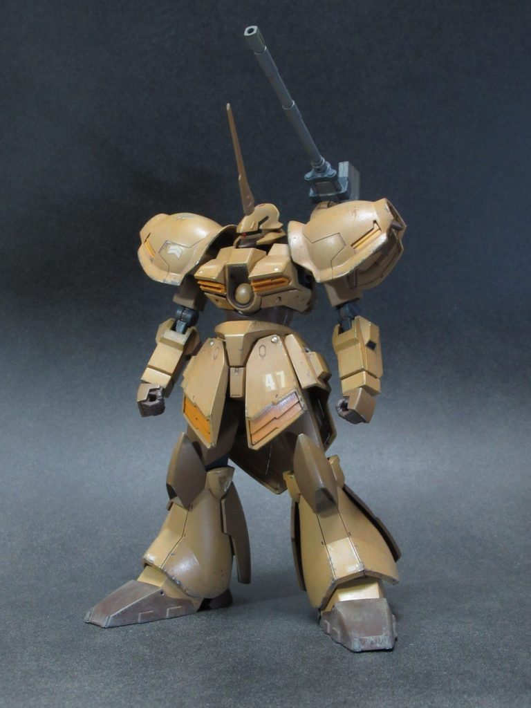 後に出るガリバルディβをもとに？近藤版MSのようなシルエットで気に入ってしまいました。