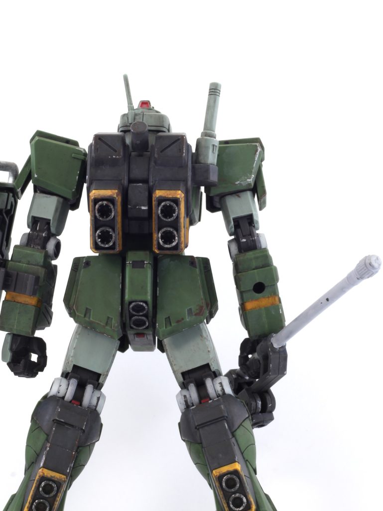 ジムストライカー–5枚目/制作者:どんぶり