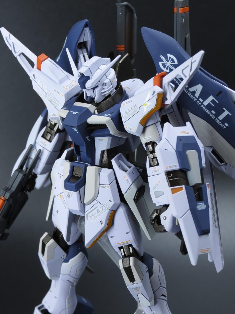 デスティニーガンダム–4枚目/制作者：marcustudio