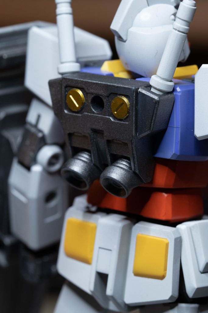 バックパック金色部分が唯一の部分塗装結構かっこいいんじゃなかろうか