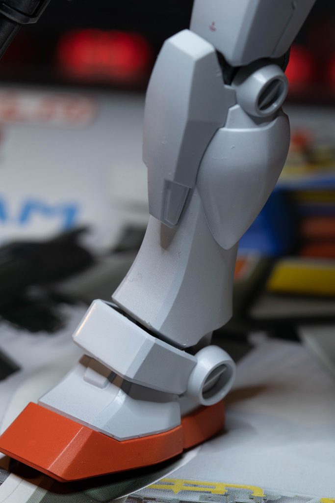 脛の継ぎ目消し写真で見るとそこそこ綺麗だけど実際は結構削り痕が残っていたり…