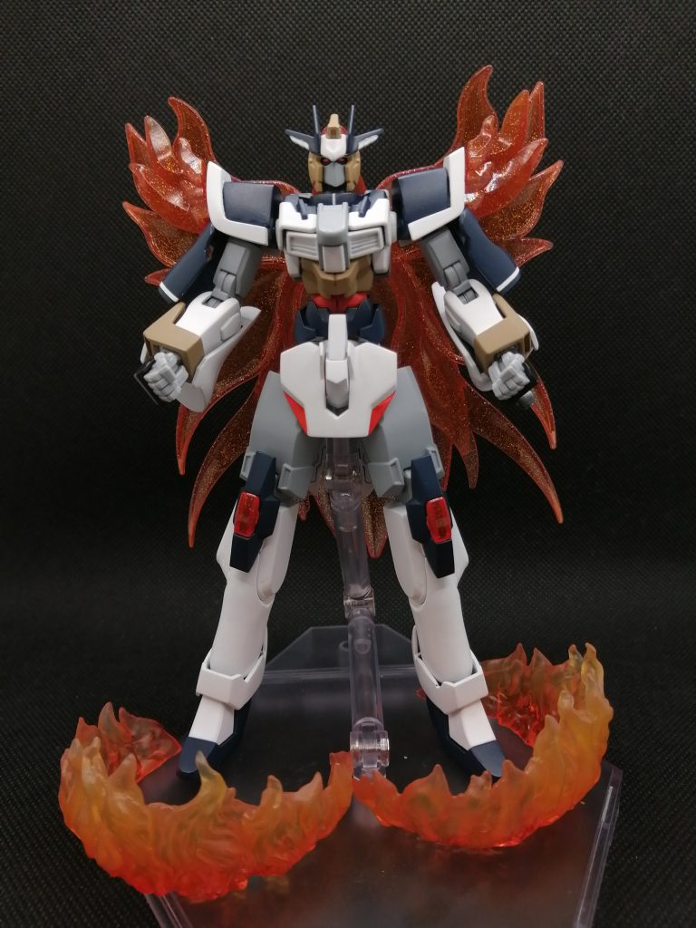 最近の作品だとお決まりになりつつある能力解放によるモードチェンジも。キットのエフェクトパーツをオレンジに塗装しています。個人的にシステムKITRAと妄想しています。最近あまり配信で言ってるの聞かないですがw