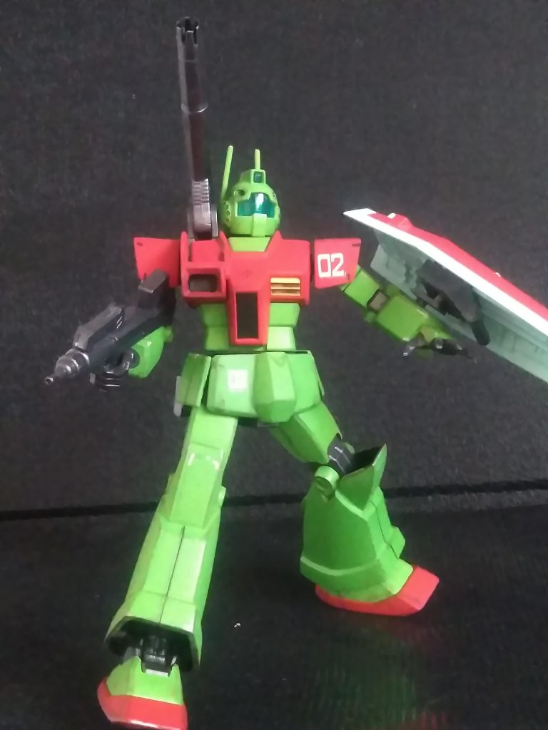 この子のボディカラーもかなりアレ(パーソナルカラーが明るい黄緑って兵器としてどうなの？😥)ですが、Ζ登場機も色合いがかなりサイケデリックだった記憶。