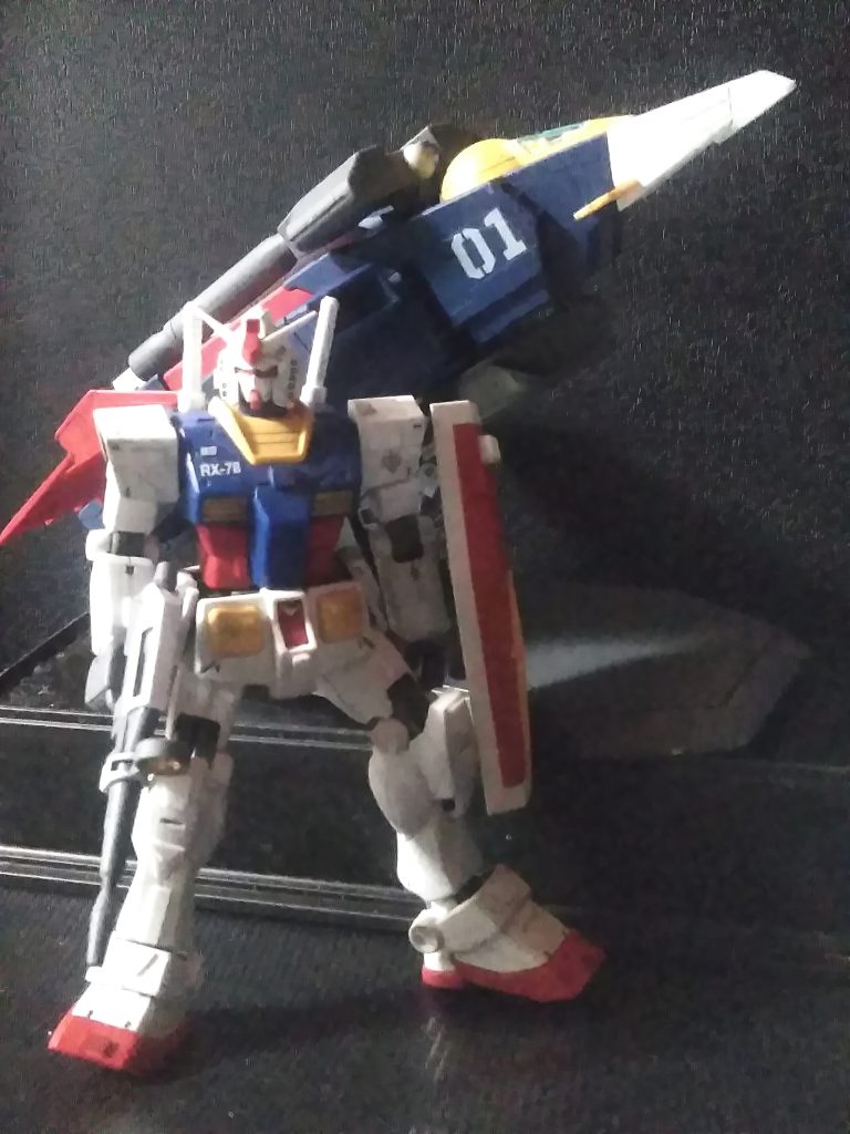 皆様の作品に感化されて、拙いながらスジ掘りなどやってみました。(撮影下手で、ようわからん？😓)