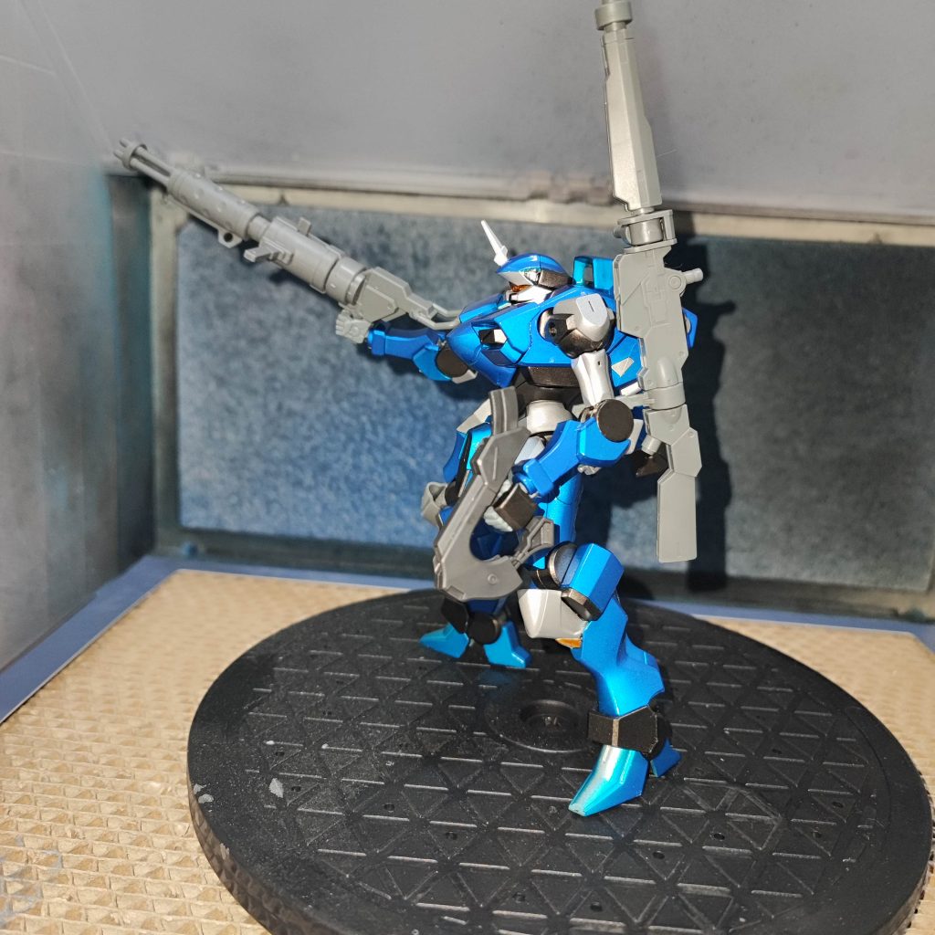 武器はデミトレーナーの追加武装セットです