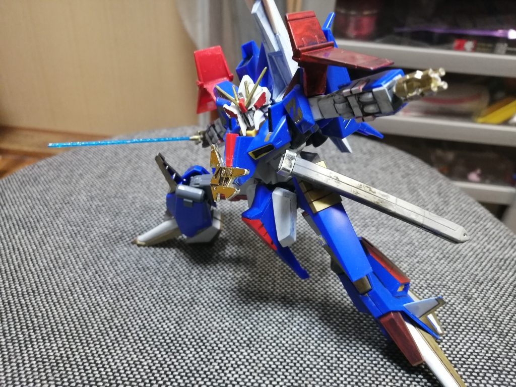 鋼丸です　てこれは昔作ったzⅡを改造した鋼丸だね