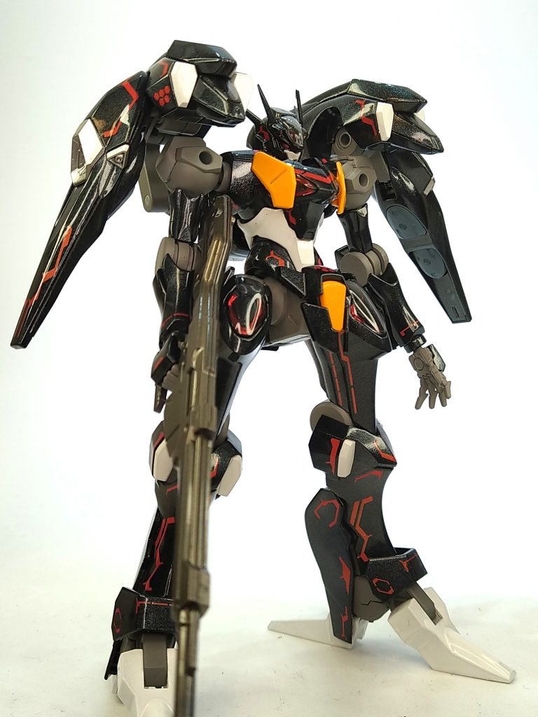 HG ガンダムファラクト–3枚目/制作者：ぐりぐら