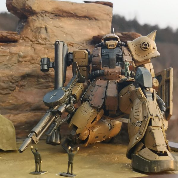 RG ザクⅡ（砂漠戦仕様）