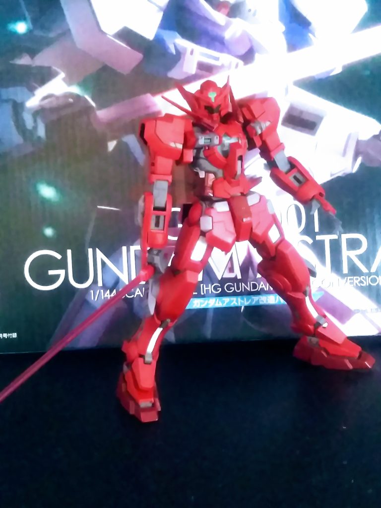 この子はバイザー型ですが、付録はガンダムフェイスも選べます。