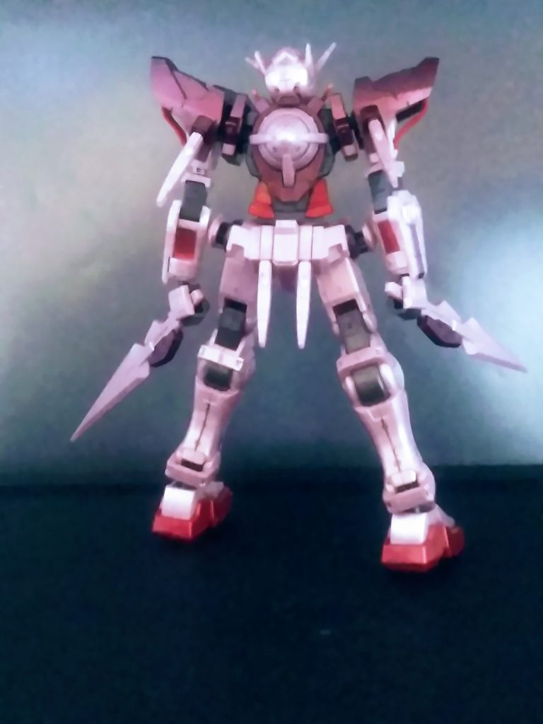 当時、この子達の紹介記事を観て、『あぁ…もう…俺のガンダムは〇んだ…』と落胆したモノでした。